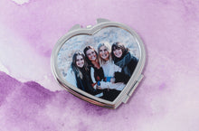 Load image into Gallery viewer, Heart Compact Mirror