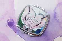 Load image into Gallery viewer, Square Compact Mirror